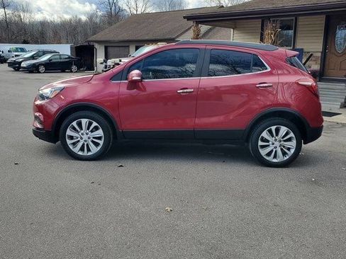 Used 2017 Buick Encore Preferred AWD/4WD image 3