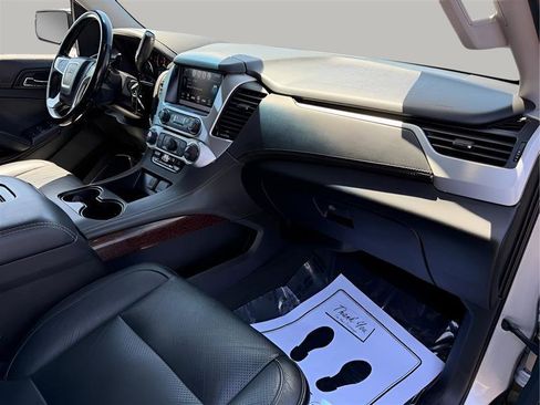 Used 2019 GMC Yukon XL SLE w/ Convenience Package image 36