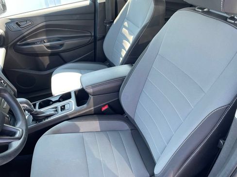 Used 2017 Ford Escape S FWD image 6