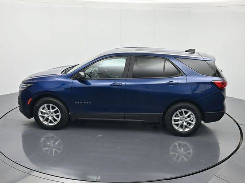 Used 2023 Chevrolet Equinox LS w/ LS Convenience Package FWD image 34