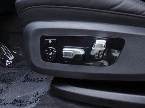 New 2026 BMW XM Label Red w/ M Driver's Package image 25