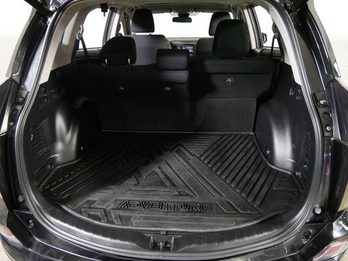 Used 2018 Toyota RAV4 Adventure image 18