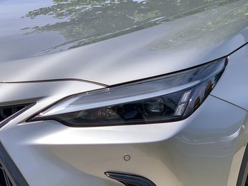 Certified 2024 Lexus NX 250 FWD w/ Cold Area Package image 6