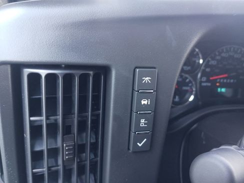 New 2025 Chevrolet Express 3500 Extended w/ Driver Convenience Package image 34