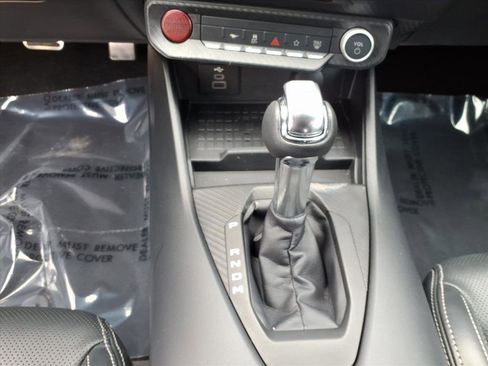 Used 2024 Ford Mustang GT Premium image 18