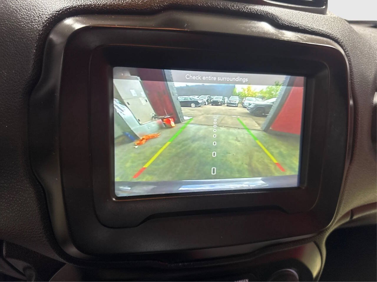 Used 2020 Jeep Renegade Trailhawk w/ Premium Leather Group AWD/4WD image 21