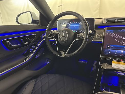 New 2026 Mercedes-Benz S 580e 4MATIC Sedan image 28