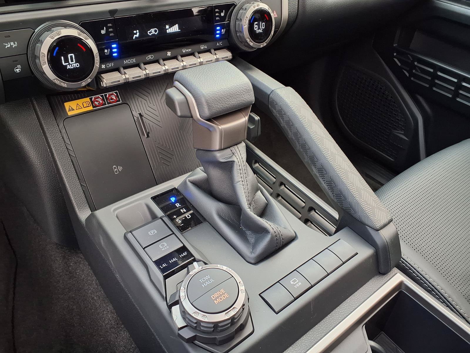 New 2026 Toyota 4Runner Limited AWD/4WD image 17