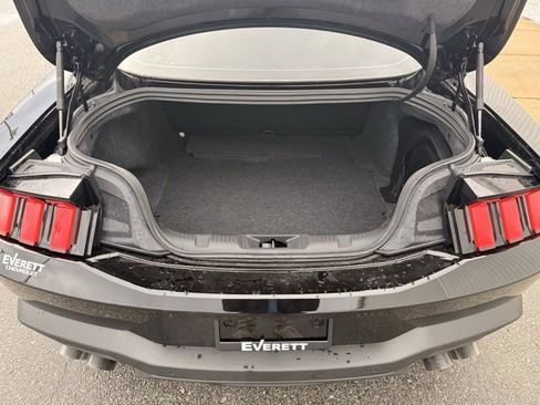 Used 2024 Ford Mustang GT Premium image 12