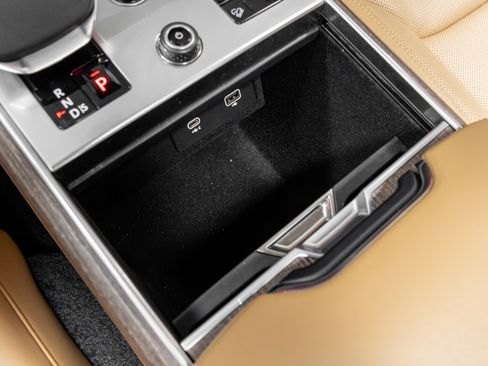 Used 2023 Land Rover Range Rover Autobiography image 65