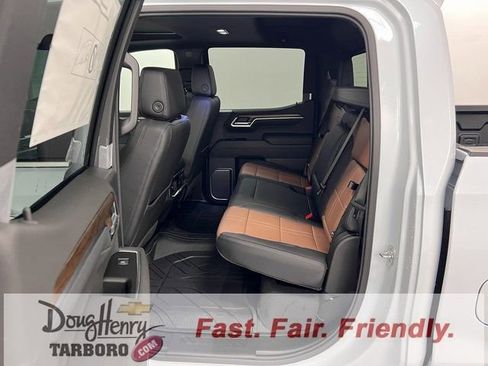 New 2026 Chevrolet Silverado 1500 High Country w/ High Country Premium Package image 37