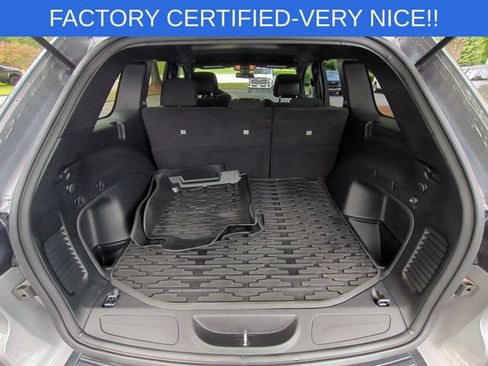 Certified 2021 Jeep Grand Cherokee Laredo AWD/4WD image 33