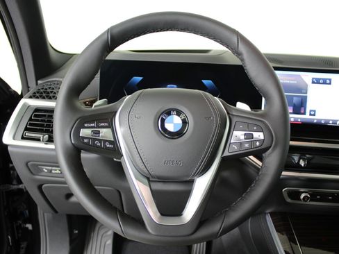 New 2026 BMW X5 sDrive40i w/ Climate Comfort Package image 15