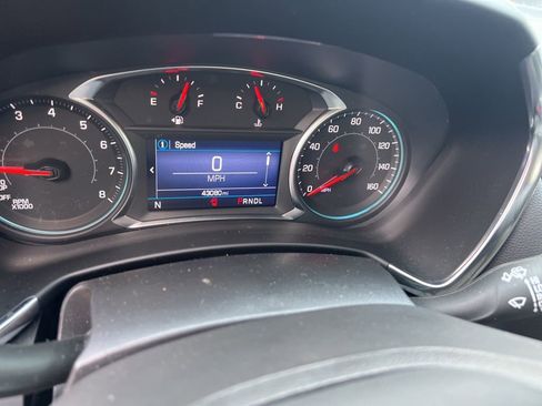 Certified 2022 Chevrolet Equinox LT image 24