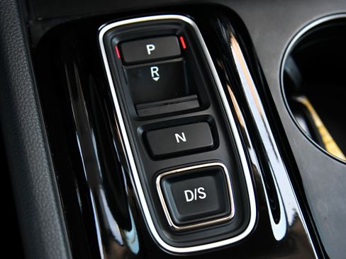 Used 2024 Honda Pilot EX-L image 29