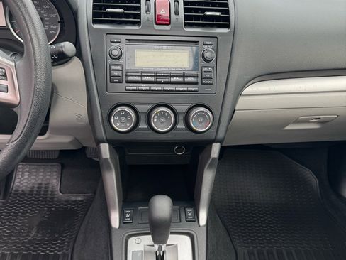 Used 2015 Subaru Forester 2.5i Premium w/ All-Weather Package image 33