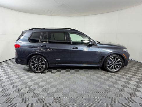 Used 2021 BMW X7 M50i w/ Dynamic Handling Package AWD/4WD image 8