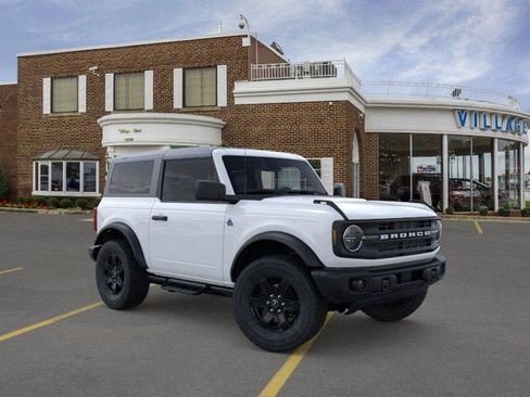 Used 2024 Ford Bronco Black Diamond image 32