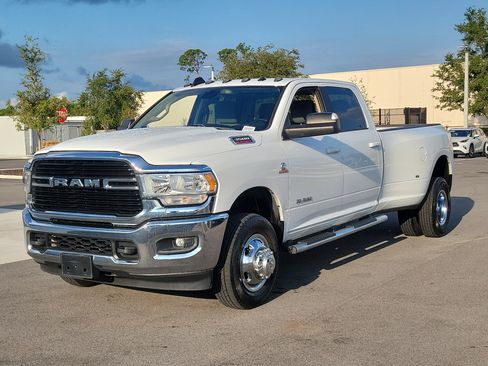 Used 2020 RAM 3500 Big Horn w/ Level 1 Equipment Group AWD/4WD image 3