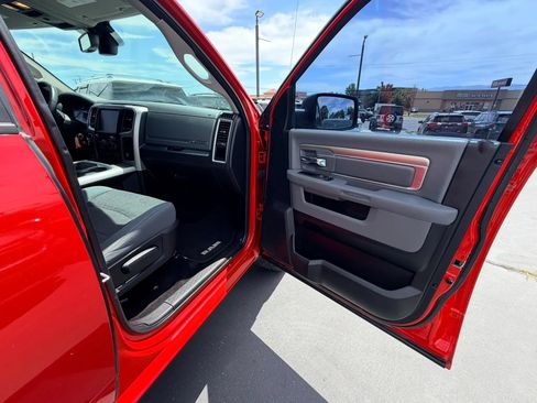 Used 2017 RAM 1500 Big Horn AWD/4WD image 23
