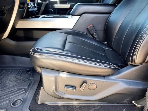 Used 2021 Ford F250 Lariat w/ Lariat Value Package image 21