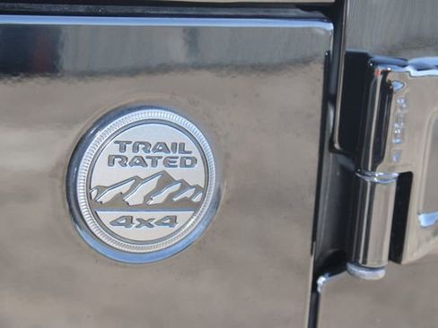 Used 2022 Jeep Wrangler Unlimited Sport w/ Sun And Sound Package AWD/4WD image 8