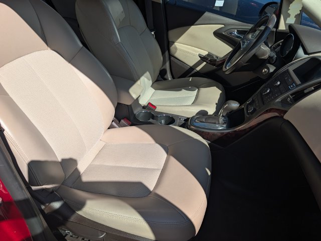 Used 2014 Buick Verano Convenience FWD image 17