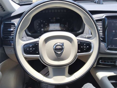 Used 2017 Volvo XC90 T8 Inscription w/ Vision Package AWD/4WD image 30