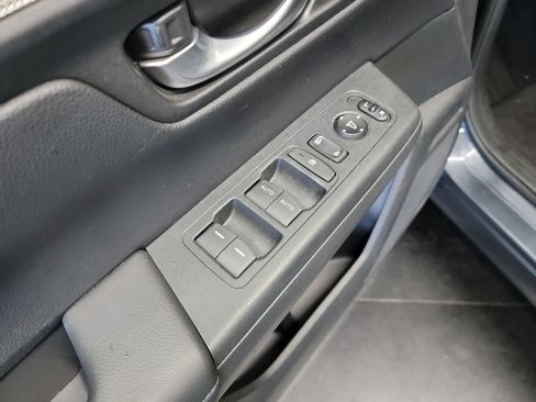 Certified 2024 Honda CR-V EX image 11