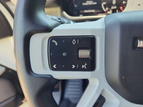 Used 2023 Land Rover Defender 90 S AWD/4WD image 17