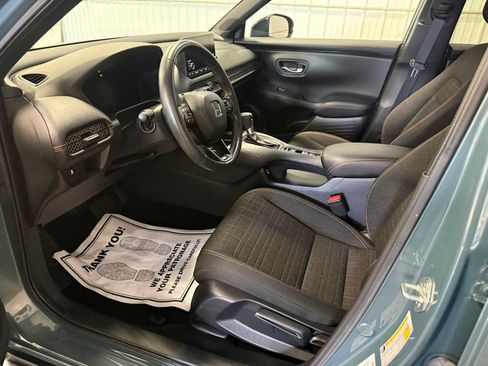 Used 2024 Honda HR-V Sport image 19