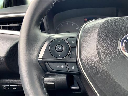 Used 2025 Toyota Corolla SE image 23