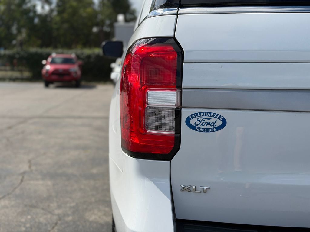 Used 2022 Ford Expedition XLT RWD image 12