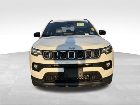 Used 2024 Jeep Compass Latitude AWD/4WD image 23