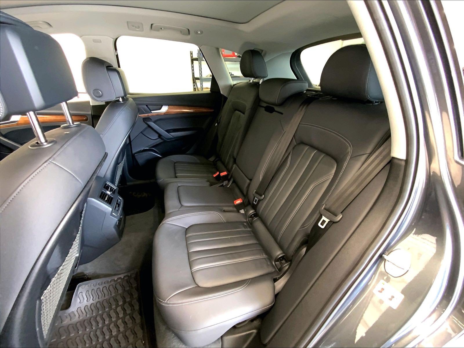 Certified 2023 Audi Q5 2.0T Premium w/ Convenience Package AWD/4WD image 19