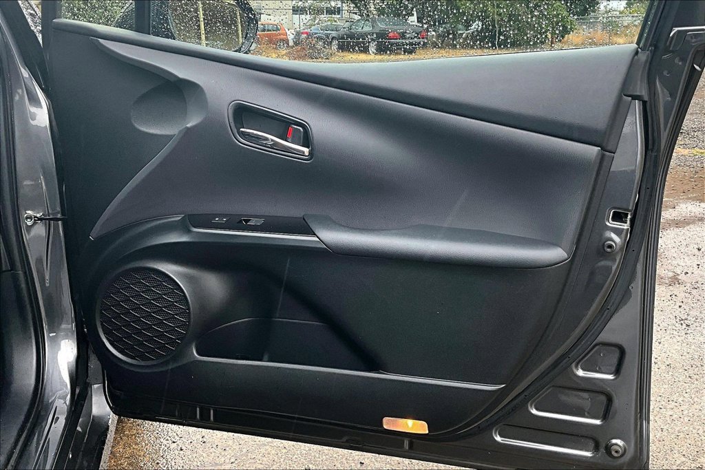 Used 2020 Toyota Prius Prime Limited FWD image 23