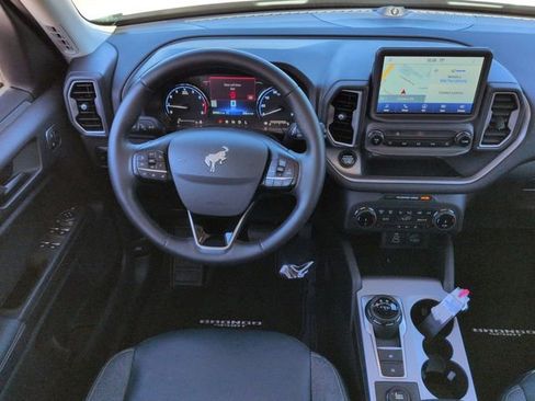 Certified 2024 Ford Bronco Sport Outer Banks w/ Tech Package AWD/4WD image 18