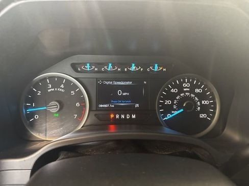 Used 2018 Ford F150 XLT w/ Equipment Group 302A Luxury image 9