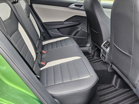 New 2026 Volkswagen Taos SEL AWD/4WD image 29