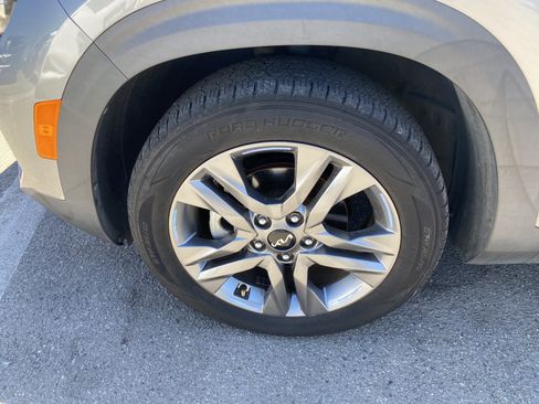 Used 2023 Kia Seltos S FWD image 14