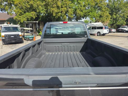 Used 2019 Ford F250 XL w/ Power Equipment Group AWD/4WD image 10