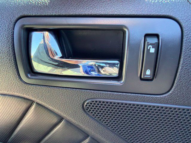 Used 2013 Ford Mustang GT Premium w/ Electronics Pkg RWD image 14