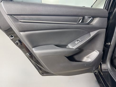 Used 2021 Honda Accord Sport image 26