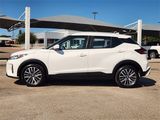 Used 2024 Nissan Kicks SV image 4