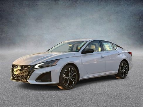 New 2025 Nissan Altima 2.5 SR w/ SR Premium Package image 5