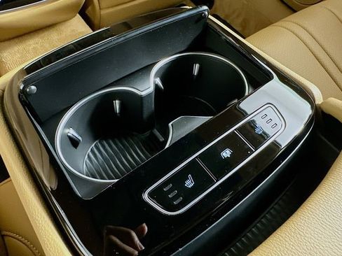 New 2025 Genesis G80 2.5T Advanced image 13