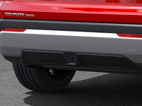 New 2025 Chevrolet Equinox LT image 14