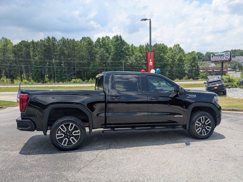 Used 2019 GMC Sierra 1500 AT4 w/ AT4 Premium Package AWD/4WD image 4