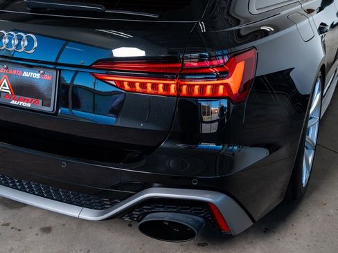 Used 2024 Audi RS 6 performance image 28