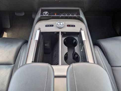 Used 2025 Lincoln Navigator Reserve AWD/4WD image 20